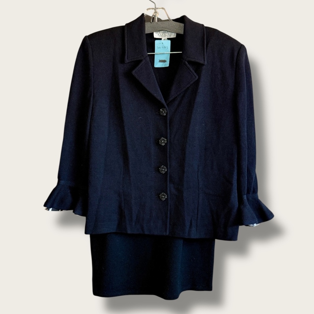 St. John Collection Santana Knit Solid Black w/ Floral Rhinestone Buttons Sz 10